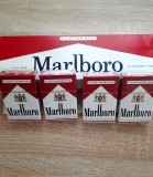 Pachet plin MARLBORO ,anii 1980,Made in USA