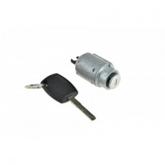 Butuc Incuietoare Capota Motor,Ford Focus Ii 2004-,Ezc-Fr-066