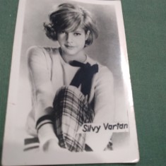 FOTO TIP 9/6CM COOPERATIVA FOTOGRAFIA SILVY VARTAN DE COLECTIE