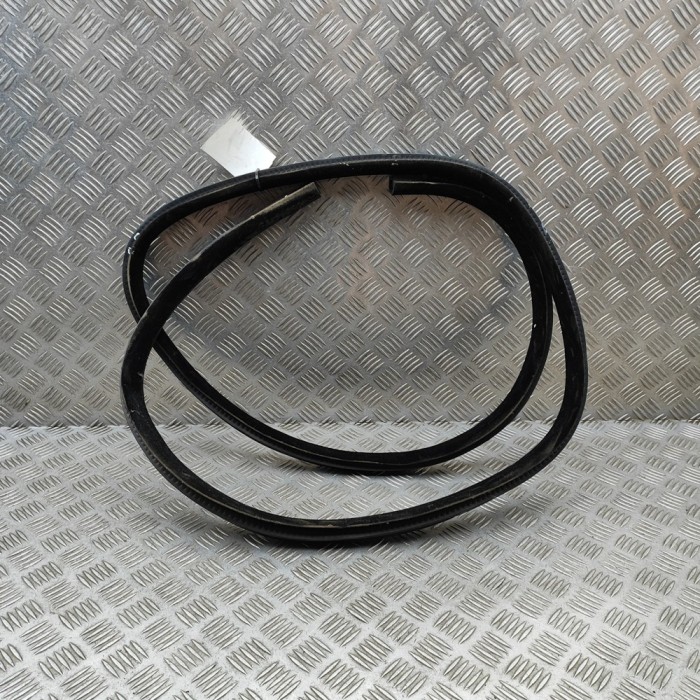 Garnitura ușă dreapta spate JAGUAR F-PACE X761 2018 OEM: HK83-25324-AB