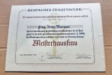 G136-Diploma 1943 Femeia Gospodina germana-In slujba familiei si a poporului.
