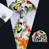 Set cravata matase butoni + batista model floral + cutie cadou, Galben, Negru