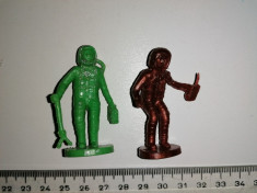 LOT 2 FIGURINE / FIGURINA / VECHI ROMANESTI- SCAFANDRU / SCAFANDRI foto