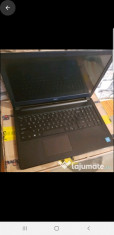 Laptop dell inspiron 15-3552 foto