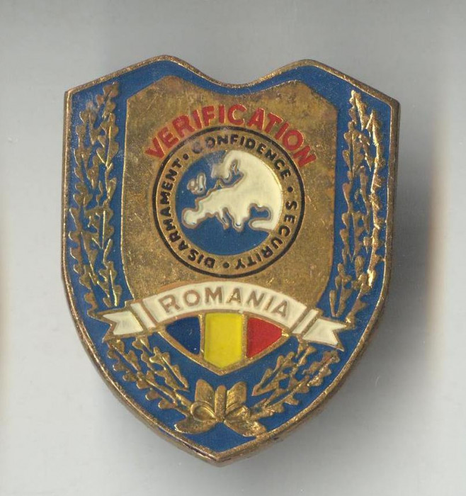 Insigna militara Romania - Disarmament - Confidence Security