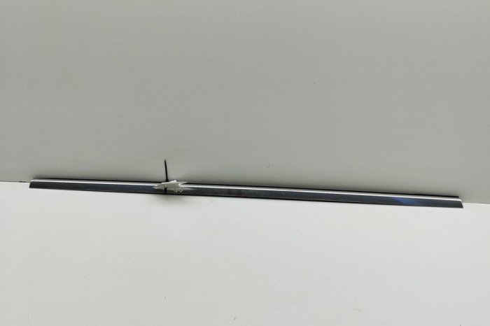 Chedar geam ușă dreapta spate MERCEDES-BENZ A W176 2015 OEM: A1767350182 31382034