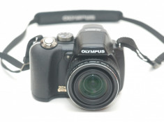 Olympus SP-565 UZ - obiectiv 26mm-520mm! foto