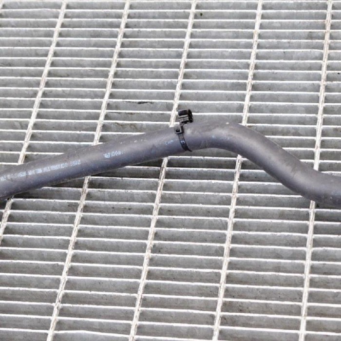 Furtun TESLA MODEL X 2017 OEM: 1077504-00-A | 3228073