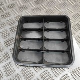 Grila de ventilație caroserie AUDI Q8 E-TRON Sportback 2024 OEM: 4M0819181B 31158393