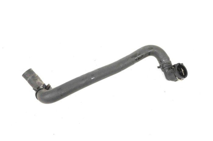 Furtun de lichid de răcire VW CRAFTER Furgon SY_ 2017 OEM: 2N0122073H 12155931