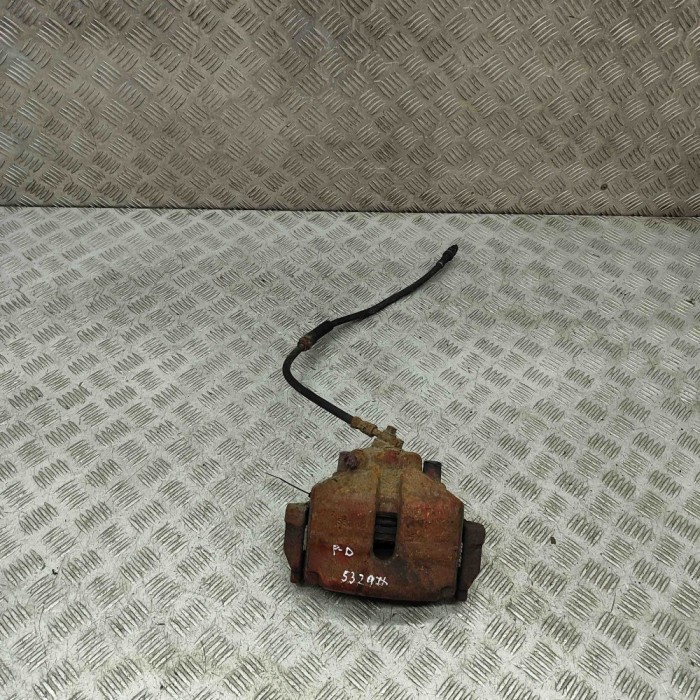 Etrier de fr&acirc;nă dreapta față VW PASSAT Variant B7 365 2014 OEM: Estate | 30655061