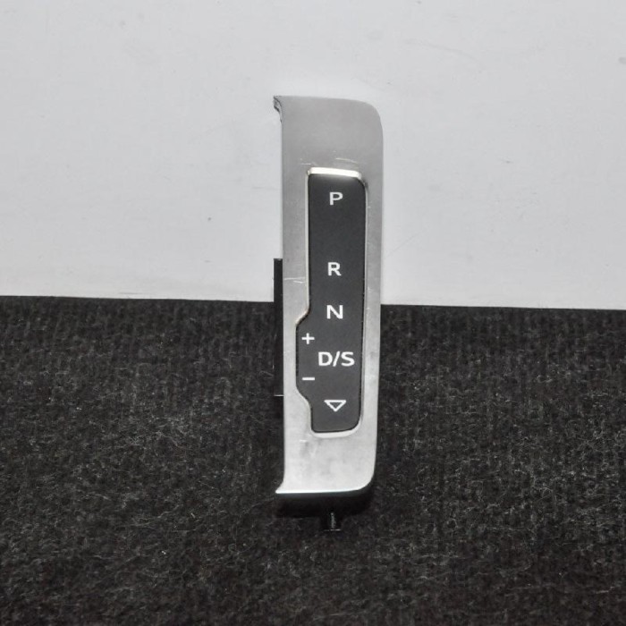 Alt modul de control AUDI A3 Limousine 8VS, 8VM 2016 OEM: 8V2713463B 2702895