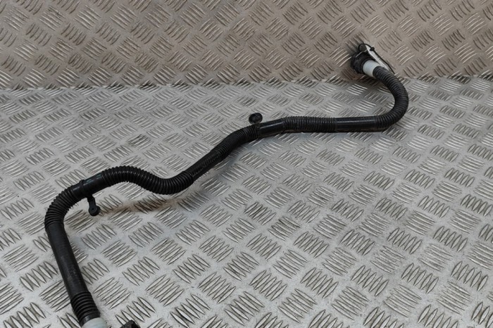 Furtun de lichid de răcire TESLA MODEL 3 2021 OEM: 1629593-00-A 28300092