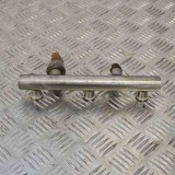 Rampa de combustibil st&acirc;nga AUDI A7 Sportback 4GA, 4GF 2015 OEM: 06E130089D