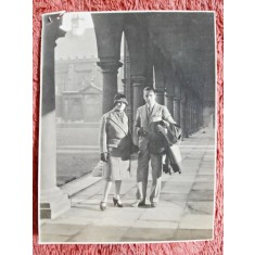 Fotografie, parintii doctorului Litarczek, parintele radiologiei romanesti, Cambridge Trinity College, 1926la