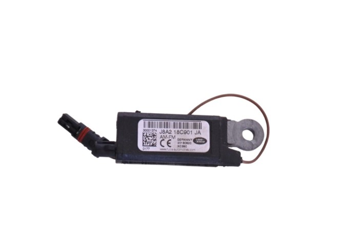 Amplificator de antena LAND ROVER RANGE ROVER VELAR L560 2018 OEM: J8A2-18C901-JA 17813291