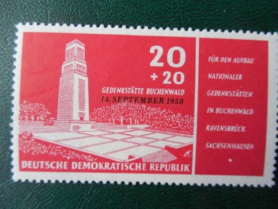 DDR-MONUMENTUL MARTIRILOR DE LA BUCHENWALD- COMPLET-NESTAMPILAT foto