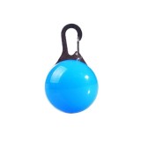 Cumpara ieftin Pandantiv LED pentru catei si pisici, cu 3 moduri de iluminare, carabiniera metalica, albastru , vizibilitate crescuta la plimbarile nocturne