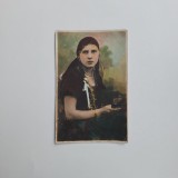 Fotograf anonim: Portretul de domnisoara, fotografie colorizata manual, Timisoara, Banat, Romania, ca. 1925-1935