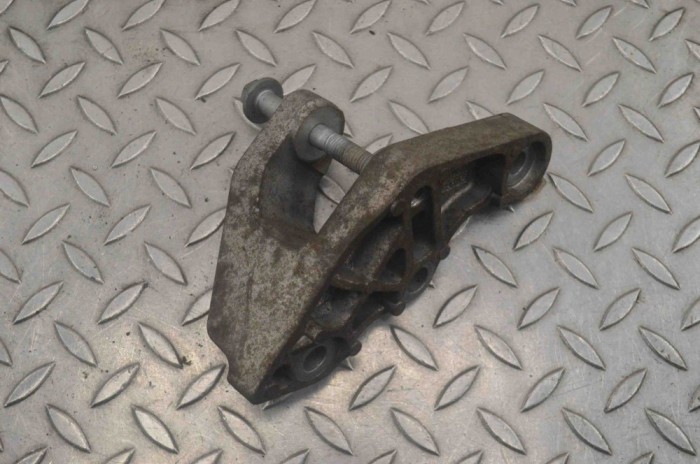 Suport motor spate FORD PUMA J2K, CF7 2021 OEM: L1BG-6P082-BB