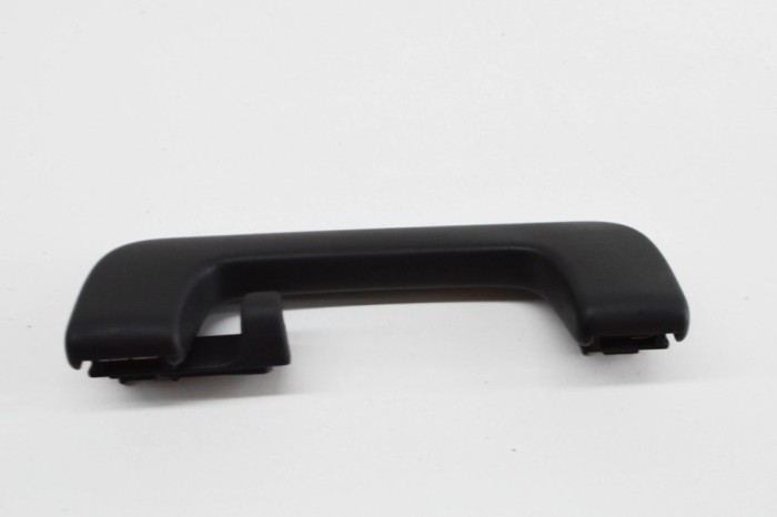 M&acirc;ner plafon dreapta spate AUDI Q7 4L 2013 OEM: 8P0857608E,8P0857608H,8P0857608EH | 21336306