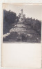 Bnk foto - Brezoi ( Valcea ) - Monumentul Eroilor, Alb-Negru, Romania 1900 - 1950, Cladiri