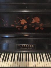 Pianina germana veche - C. Goetze - Berlin foto