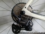 Bicicleta Gravel carbon Rise Backroad