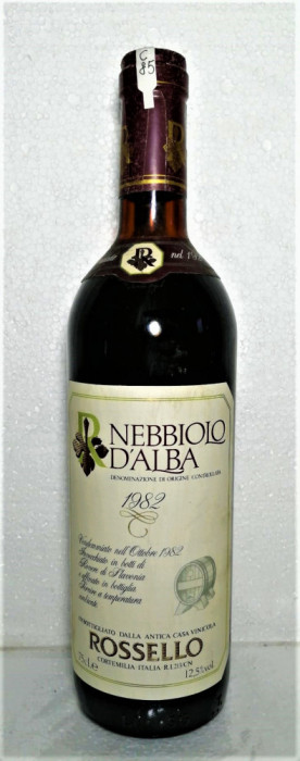 C 85, VIN ROSU NEBBIOLO D&#039;ALBA, DOC, VINICOLA, Recoltare 1982 CL 75 GR 12,5