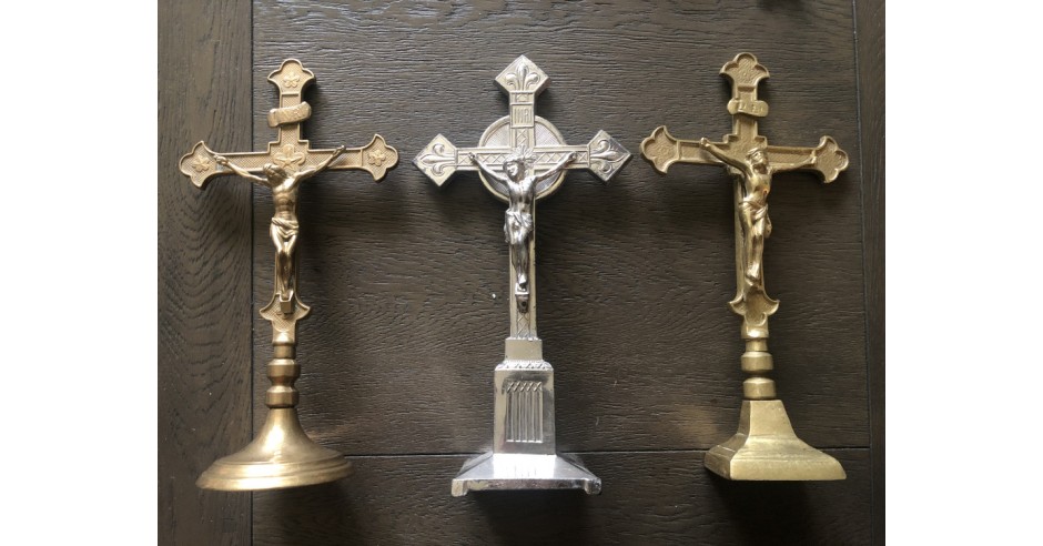 Cruce,crucifix cu Isus rastignit | arhiva Okazii.ro