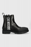 Cumpara ieftin Love Moschino ghete chelsea de piele femei, culoarea negru, cu toc plat