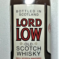 WHISKY, lord low, IMPORTED dart ITALY cl 75 gr 40 ANII 60/70