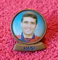 Insigna fotbal - jucatorul Gheorghe HAGI (Barcelona) foto