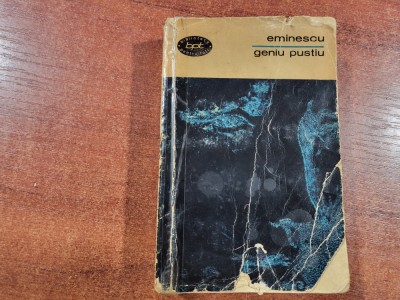 Geniu pustiu de M.Eminescu foto