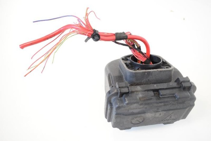 Panou de siguranțe BMW 2 Coupe F22, F87 2014 OEM: 9224872 3944202