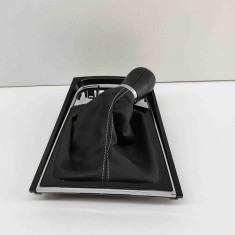 Nuca schimbător de viteze SKODA KAROQ NU7 2023 OEM: 567711113M,567863212A 25398819