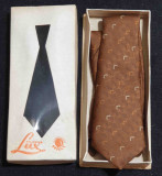Cravata LUX - Intreprinderea Select - in cutie originala anii 1970 Epoca de Aur