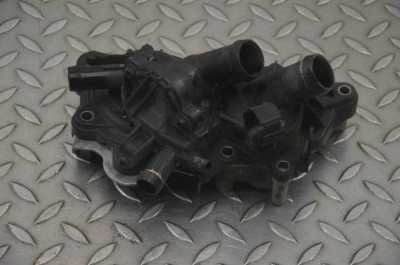Pompa de apa VW POLO 6R, 6C 2014 OEM: 04E121042A,04E121121E,04E600P foto