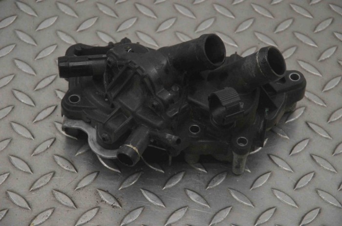 Pompa de apa VW POLO 6R, 6C 2014 OEM: 04E121042A,04E121121E,04E600P