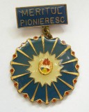 q746 MERITUL PIONERESC varianta 35mm bronz in stare perfecta