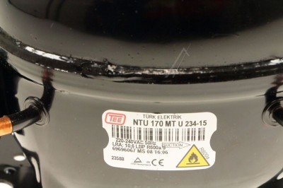 Motor frigider compresor Beko CN147237DB foto