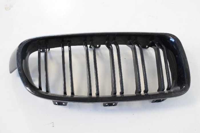 Grila dreapta față BMW 3 F30, F80 2012 4019831