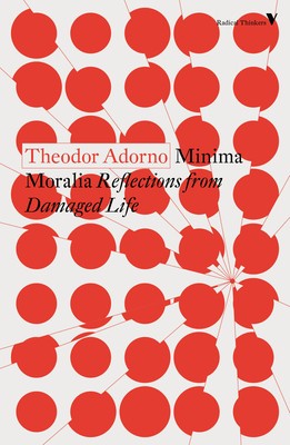 Minima Moralia: Reflections from Damaged Life foto