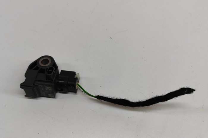 Senzor de impact st&acirc;nga față MERCEDES-BENZ EQC 2023 OEM: A2139051300 29086034