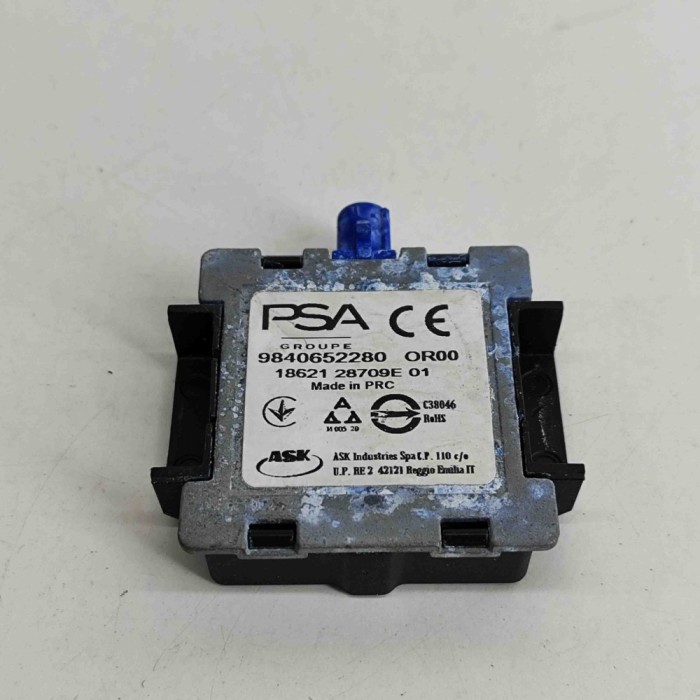 Amplificator de antena OPEL MOKKA 2022 OEM: 9840652280