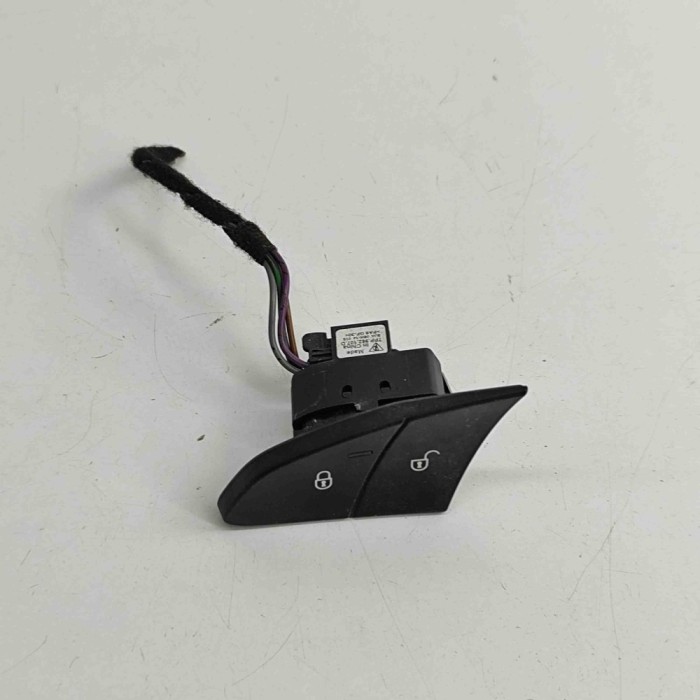 Comutator &icirc;nchidere centralizată PORSCHE CAYENNE 92A 2014 OEM: 7PP.962.107.D,7PP962107D | 30123926