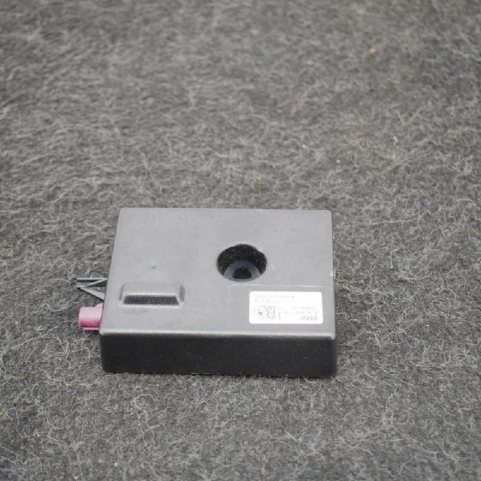 Amplificator de antena BMW 2 Coupe F22, F87 2014 OEM: 9230911 2845355