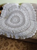 Față de masă vintage, rotunda croșetată manual