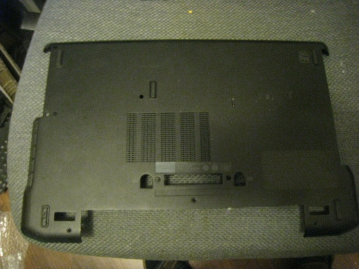 Capac bottomcase Dell Latitude E6330