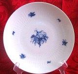 BOL FARFURIE PORTELAN ROSENTHAL MODEL ROMANZE DESIGN BJORN WIINBLAD 18.5 CM